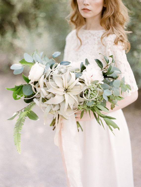 Bohemian bridal bouquet
