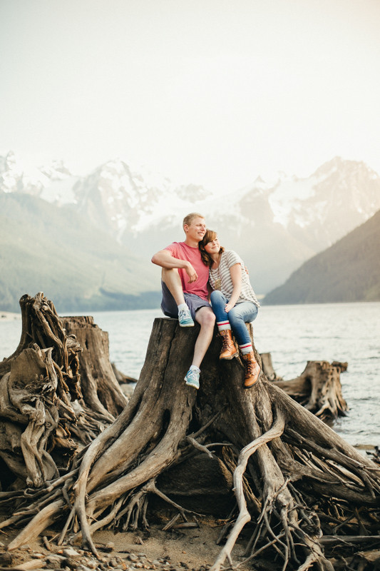 Vancouver lake engagement inspiration