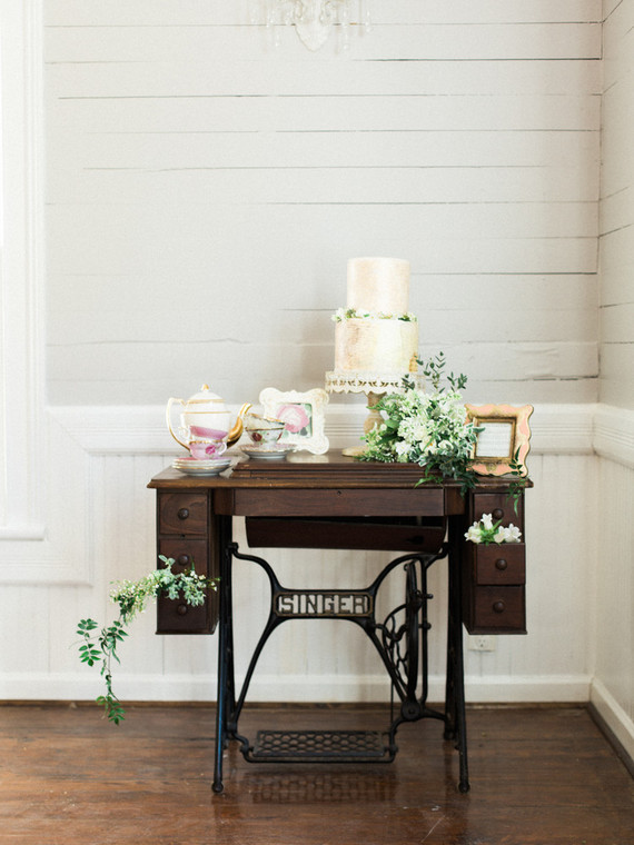 Vintage cake table display