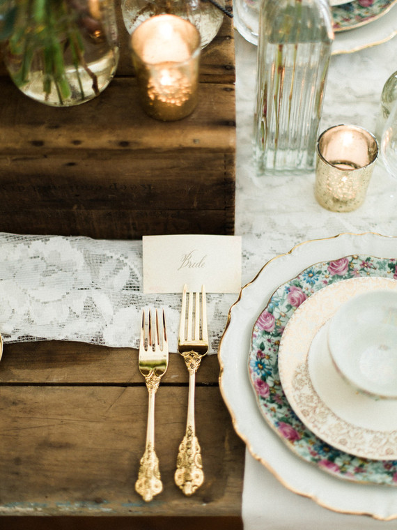 Rustic fall wedding place setting
