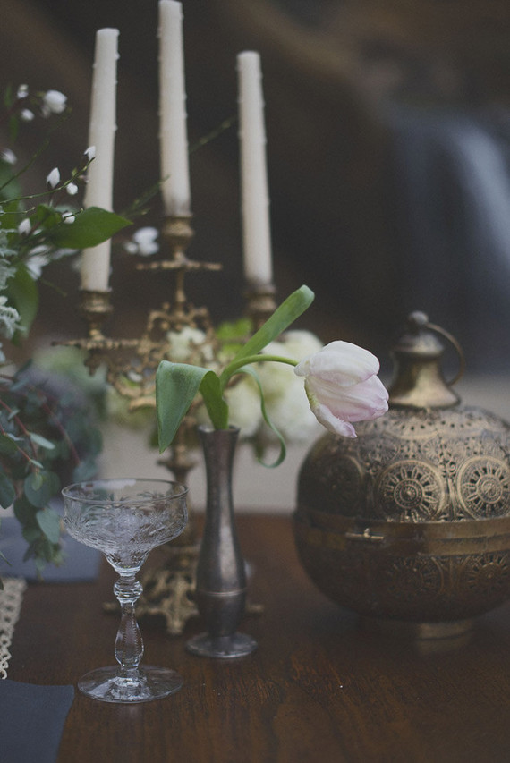 Rustic wedding decor