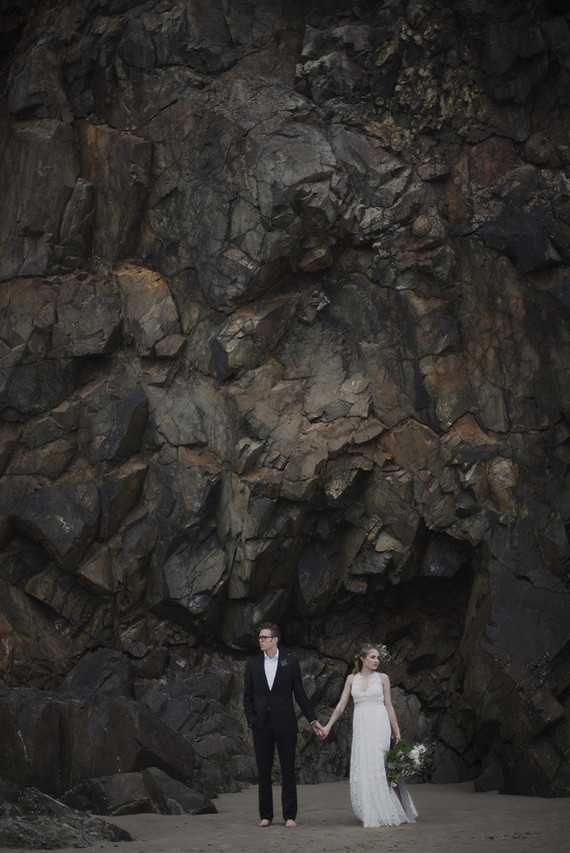 Oregon beach wedding