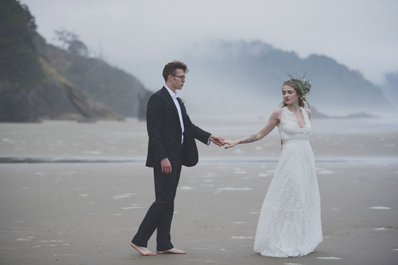 Oregon beach wedding