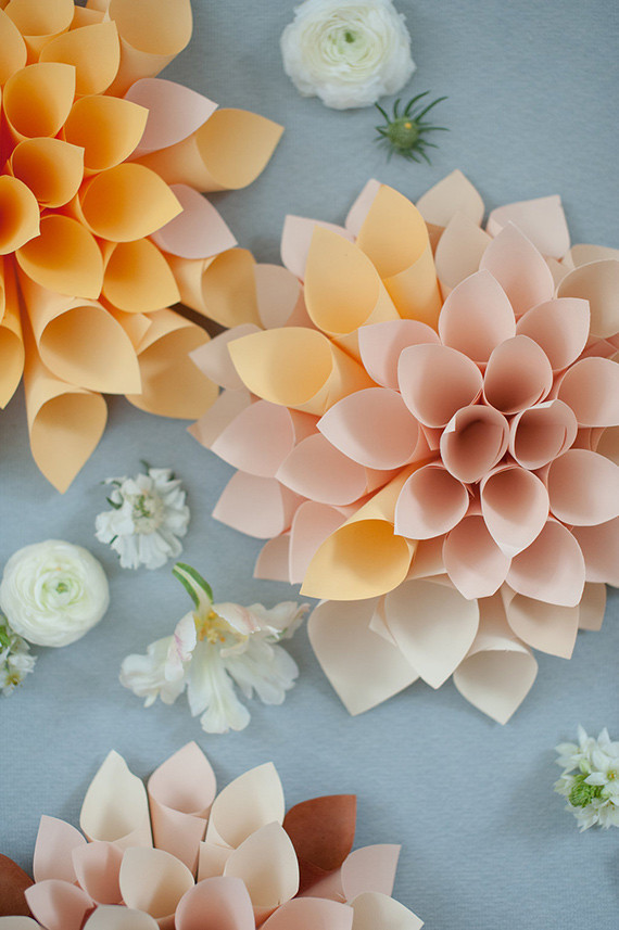 Oversized dahlia paper flower