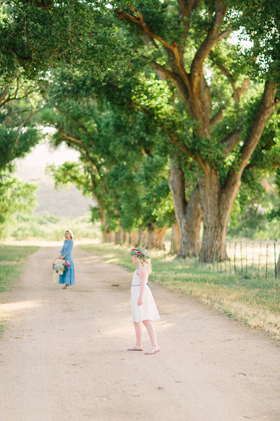 Mother daughter wildflower photos