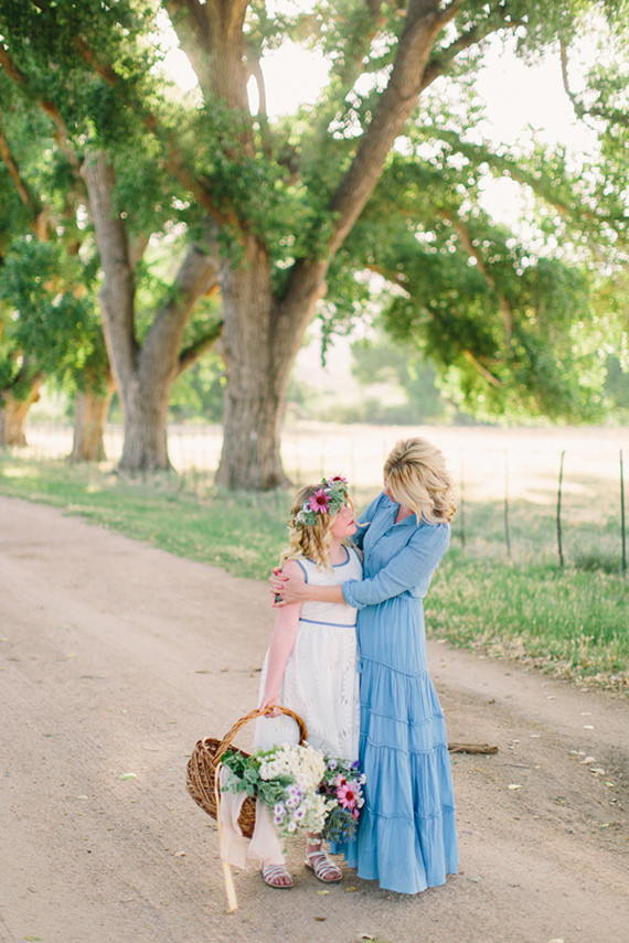Mother daughter wildflower photos