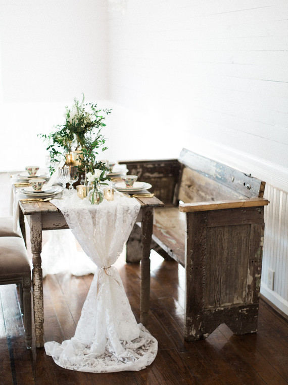 Rustic fall wedding tablescape