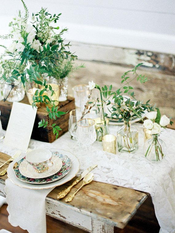 Rustic fall wedding tablescape