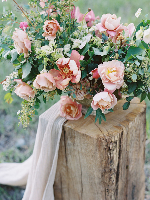 Romantic spring bridal portrait