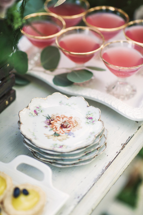 Vintage dishes