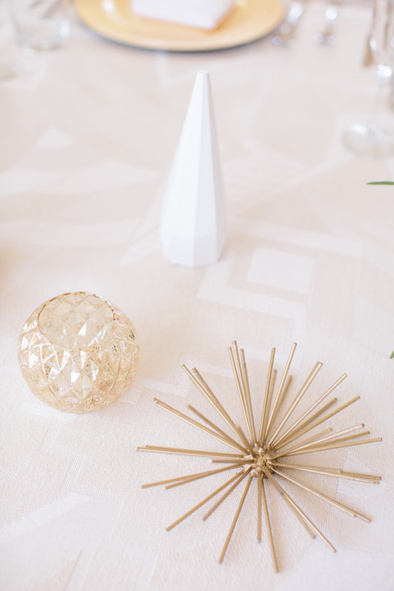 Modern gold tablescape
