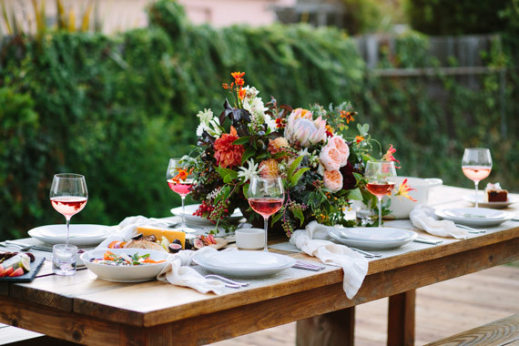 How to throw an end-of-summer backyard party Inspiration