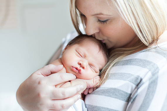 newborn photos by Lauren Ann Photography