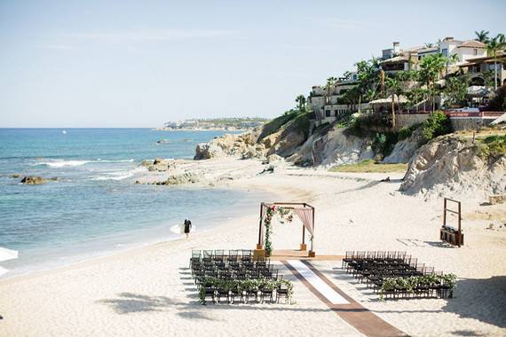 Destination Cabo wedding ceremony