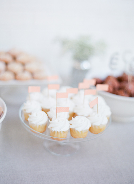 1st birthday dessert table