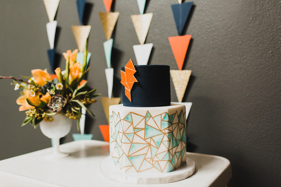 Retro geometric wedding cake