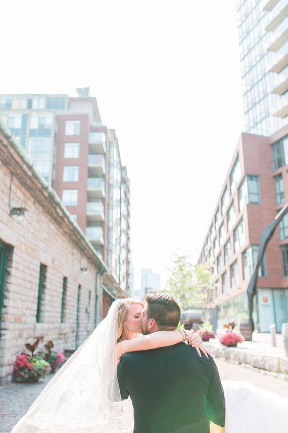 Downtown Toronto wedding portrait