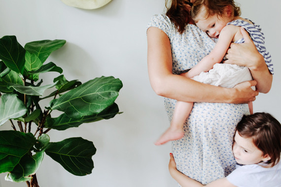 Amanda Watters lifestyle maternity photos