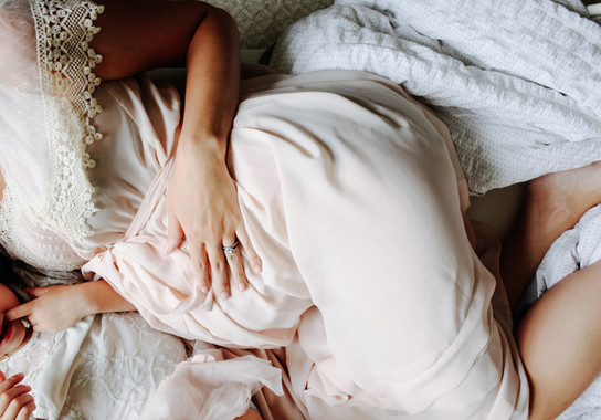 Amanda Watters lifestyle maternity photos