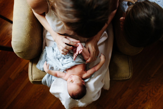 At home family newborn photos by Kaley Cornett