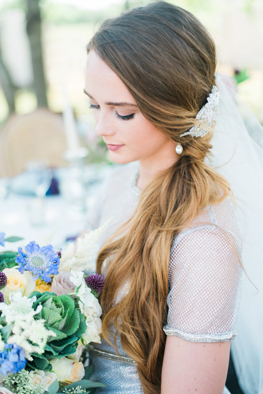 Outdoor glitzy Texas wedding inspiration