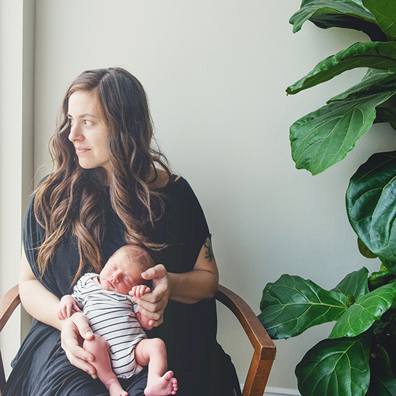 los angeles newborn photos by max and friends