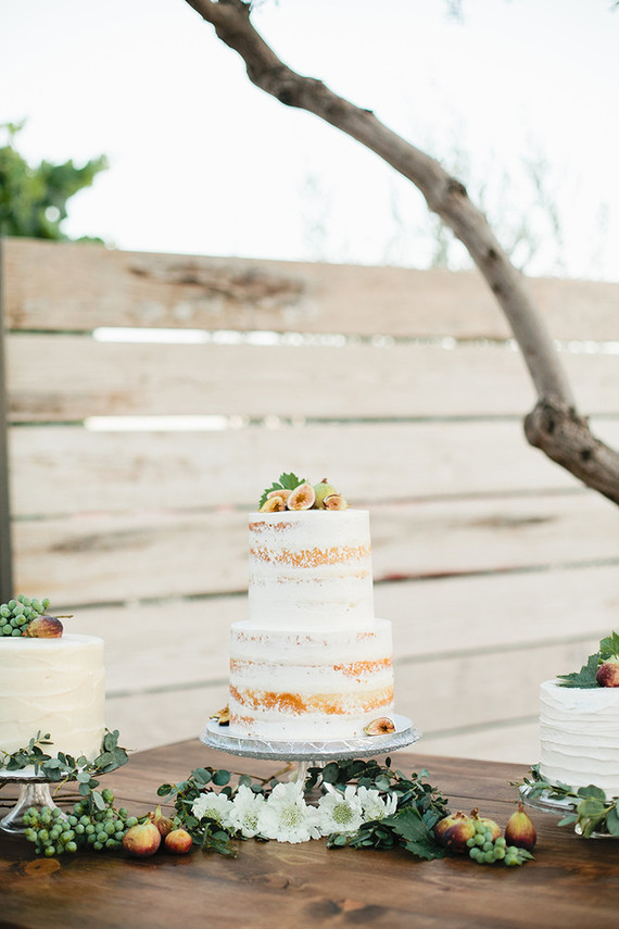 Naked wedding cake
