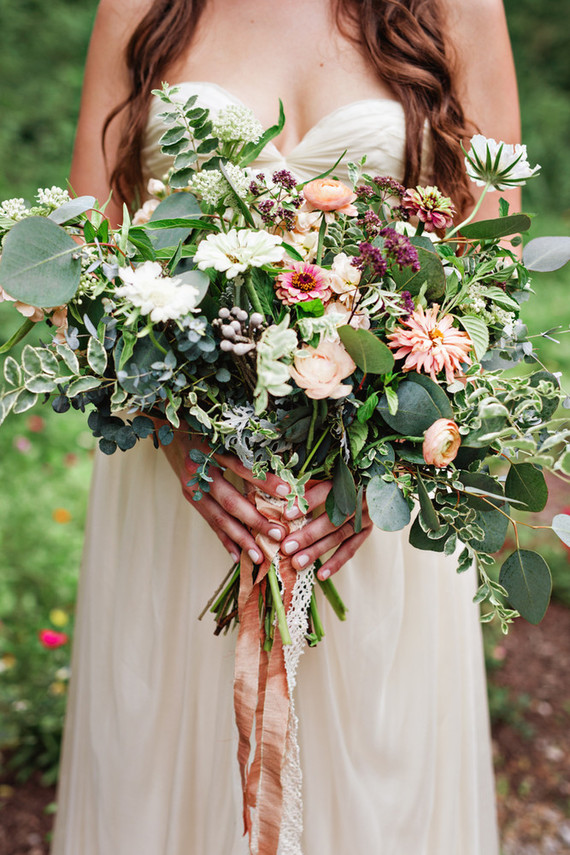 Bohemian bridal bouquet