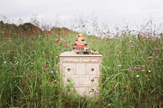 Rustic cake display Inspiration