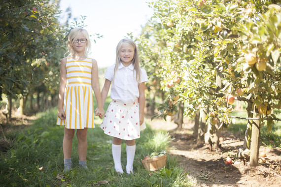 apple picking