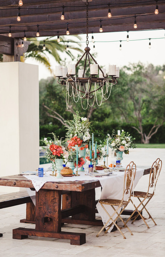 Santorini inspired wedding tablescape