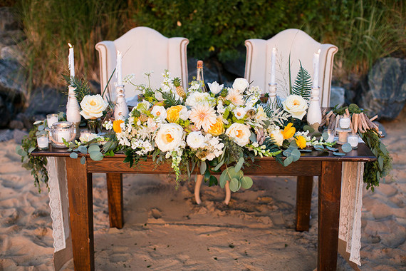 Beachside sweet heart table Inspiration