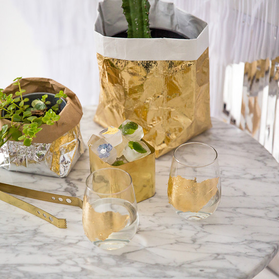Modern gold birthday party Inspiration