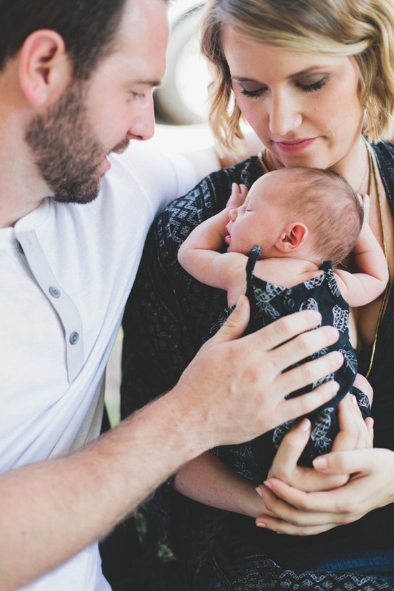 lifestyle newborn photos