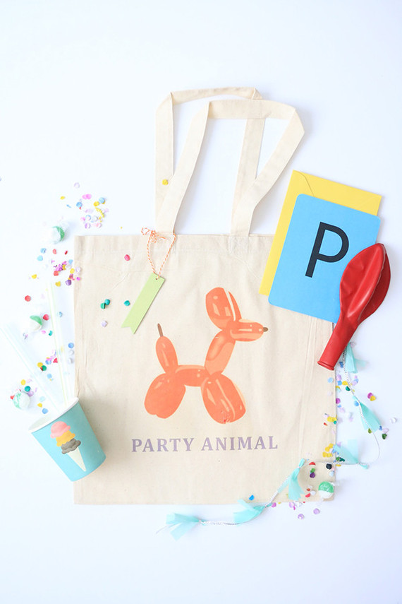 balloon animal tote favors