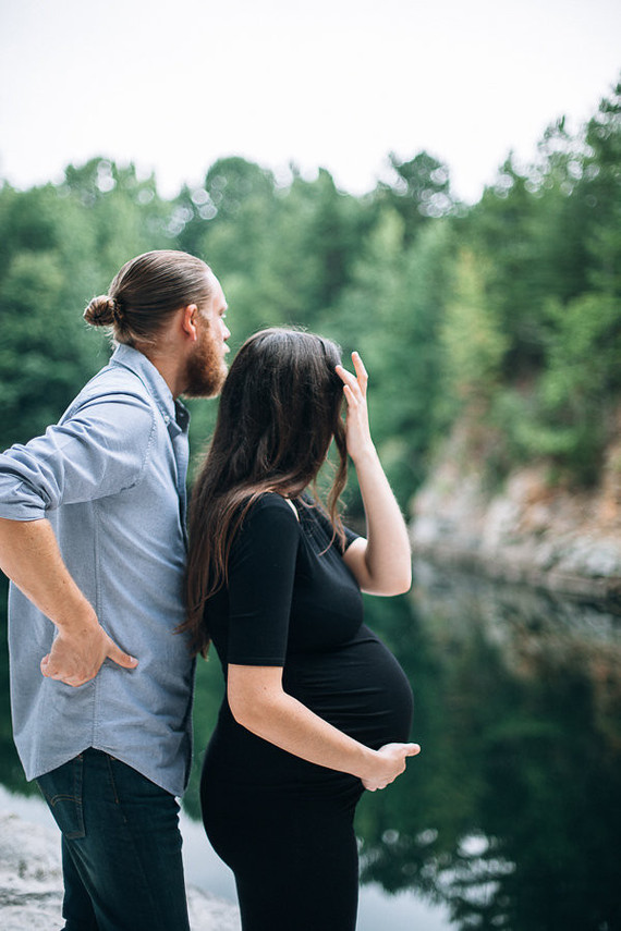 rock quarry maternity photos Inspiration