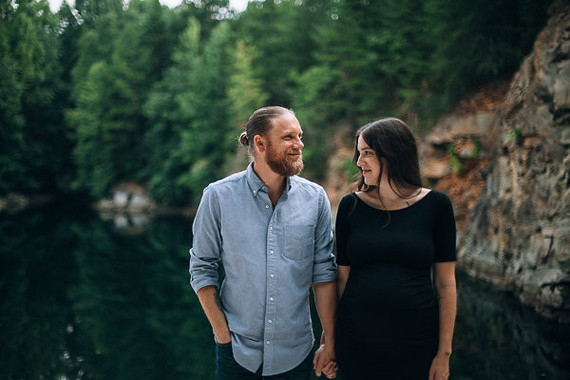rock quarry maternity photos