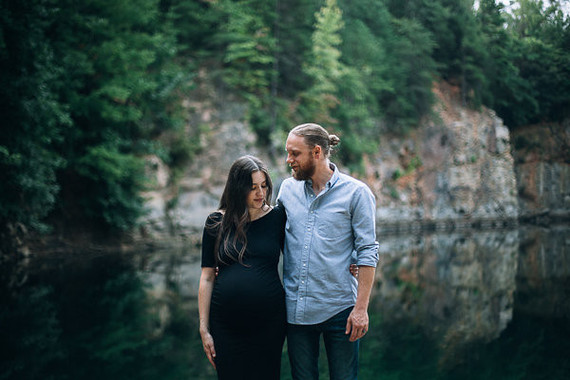 rock quarry maternity photos