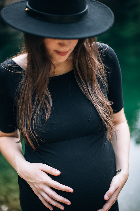 rock quarry maternity photos