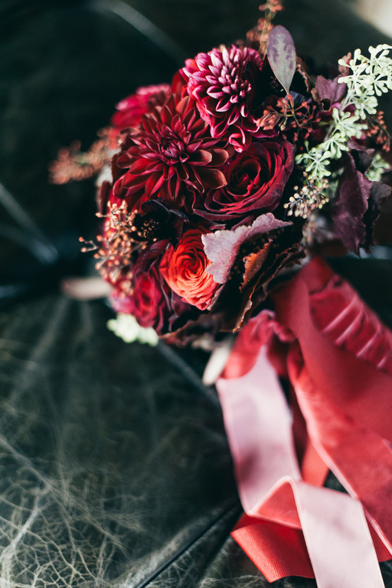 Red dahlia bouquet