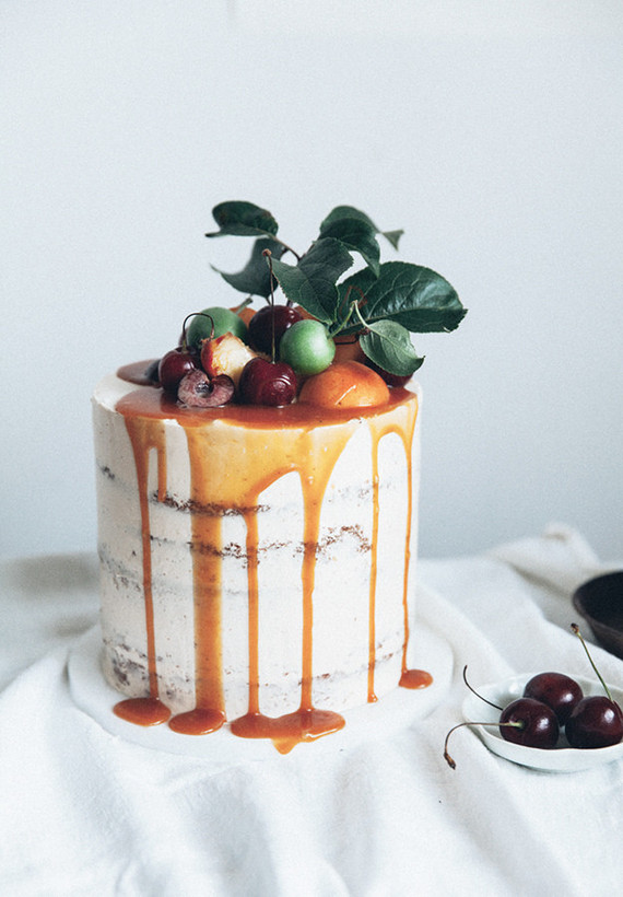 Bourbon caramel cake
