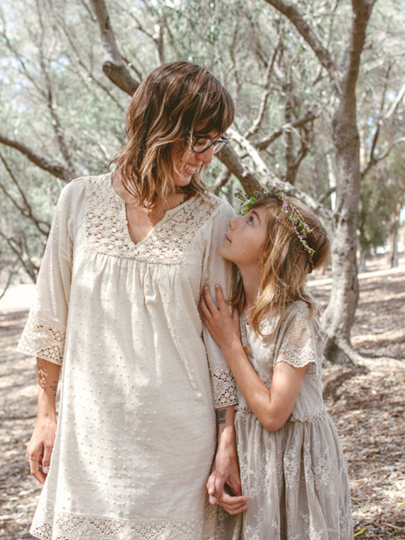 mother daughter portraits
