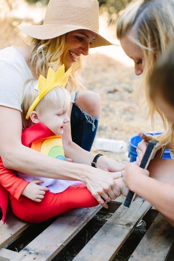 kids halloween playdate
