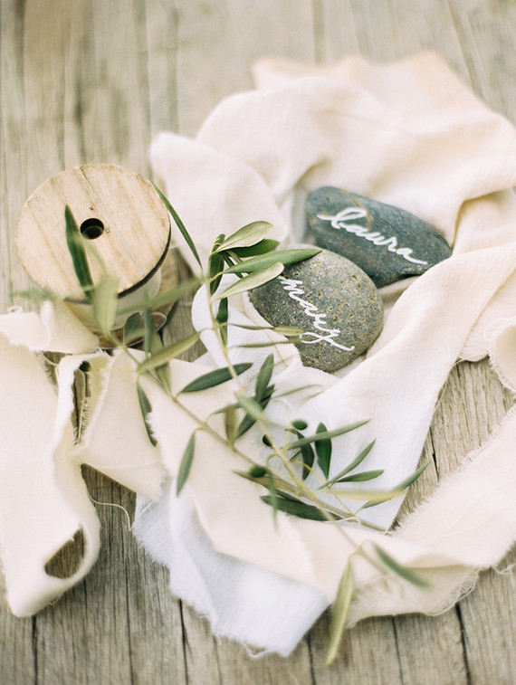Calligraphy escort cards