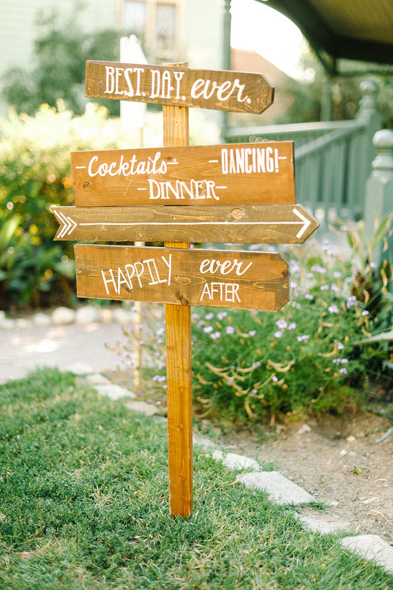 Wooden wedding signage