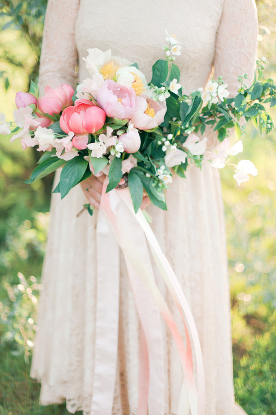 Summer bridal bouquet