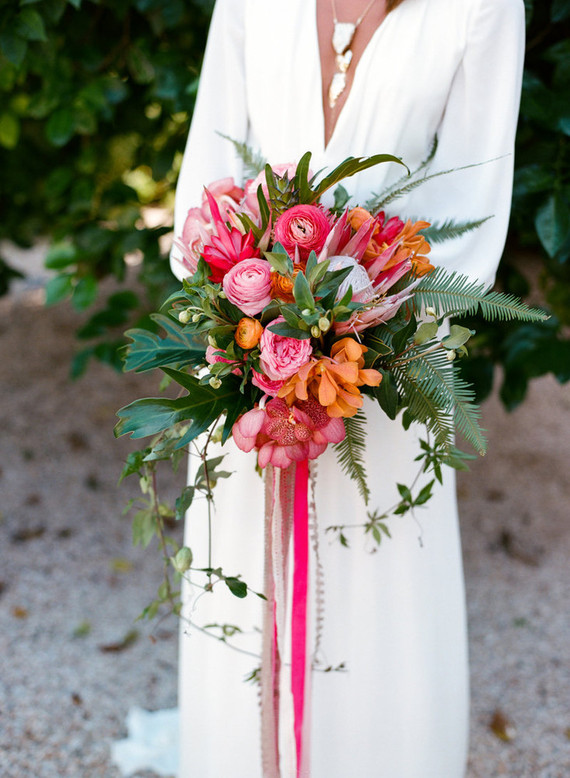 Tropical fall wedding florals