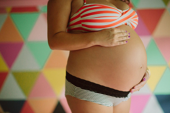 modern maternity photos