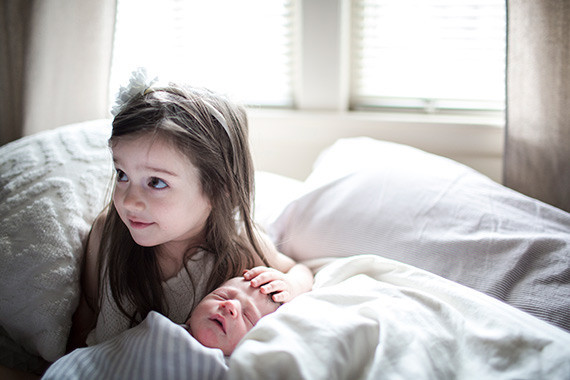 sibling newborn photos