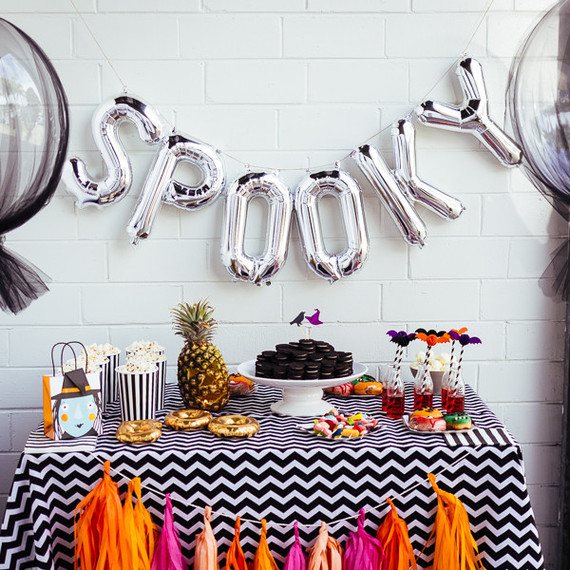 modern halloween party